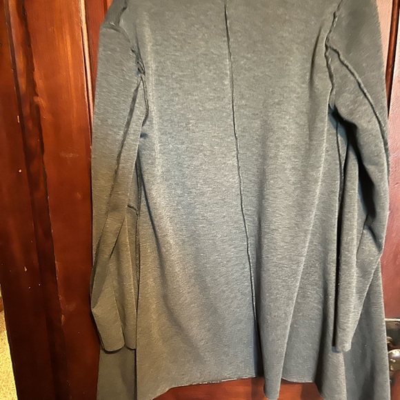 Grey faux fur lined cardigan - Picture 2 of 3